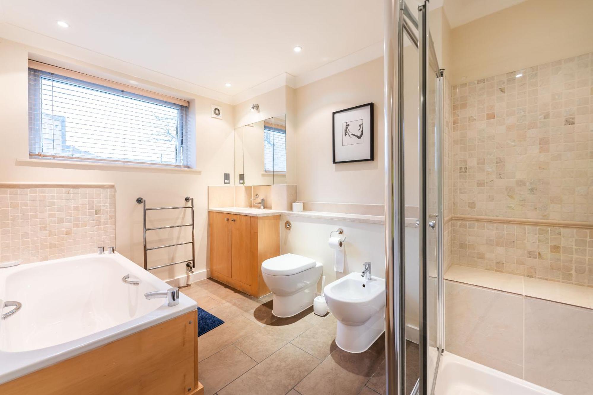 Luxury 6 Bedroom House In Southwick Street ロンドン エクステリア 写真