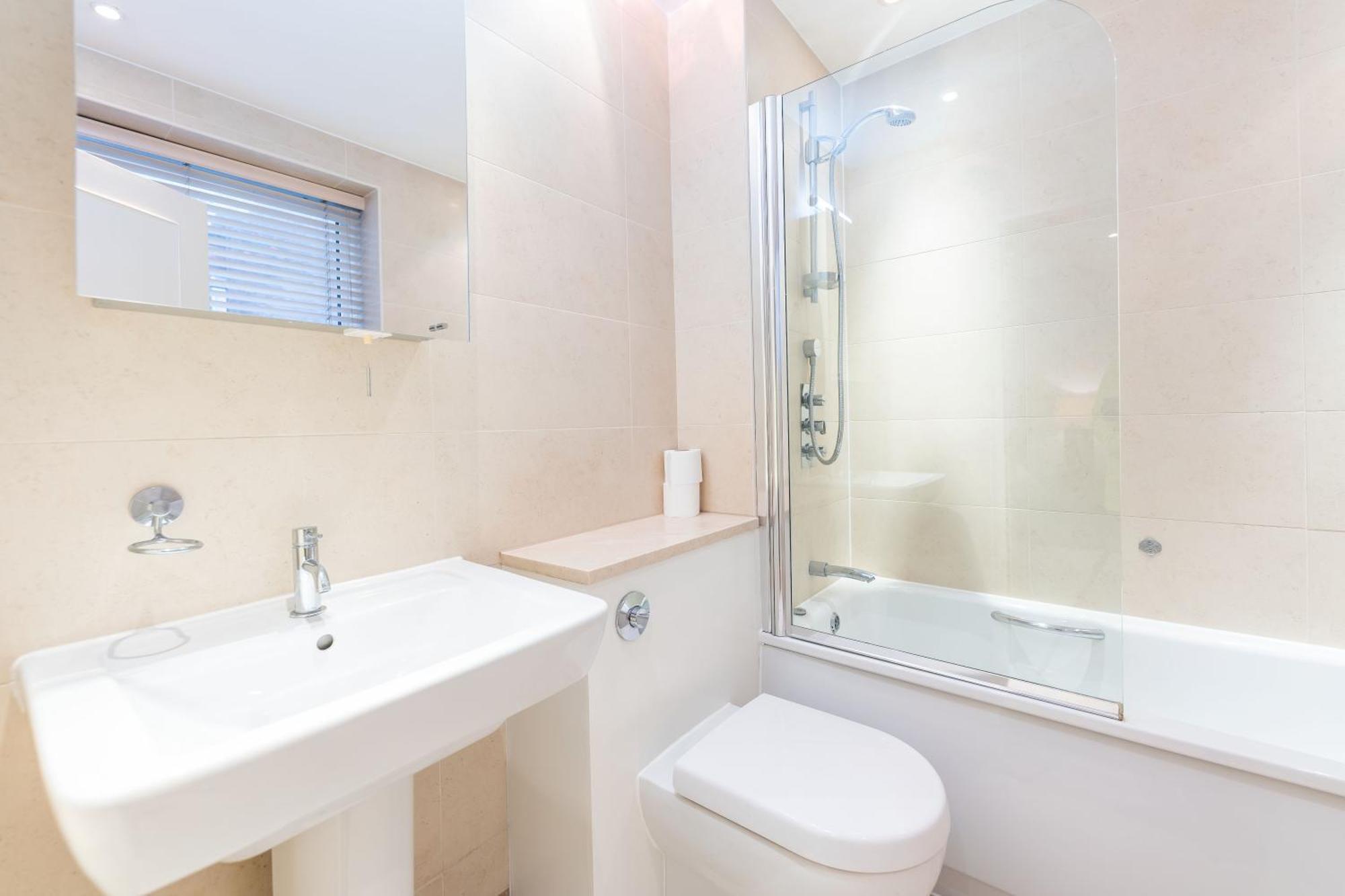Luxury 6 Bedroom House In Southwick Street ロンドン エクステリア 写真